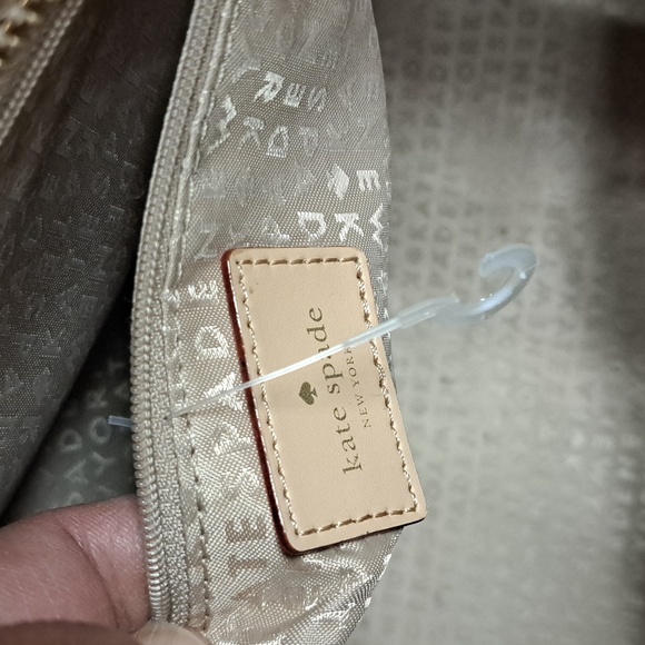 Kate Spade Eden Street Margareta tote bag in a pink and white striped - Picture 12 of 12